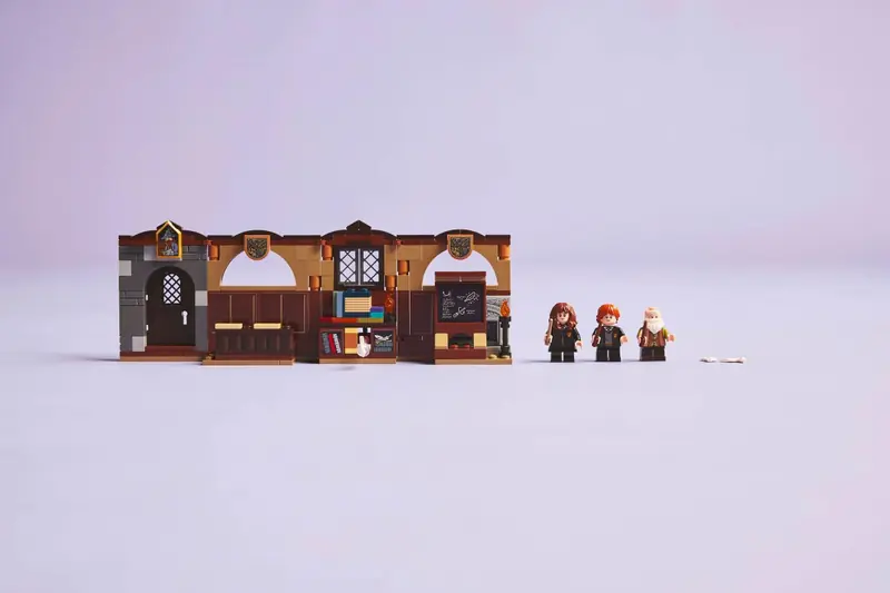 LEGO 76442 Zamek Hogwart: Zajęcia z zaklęć i uroków zdjęcie 12