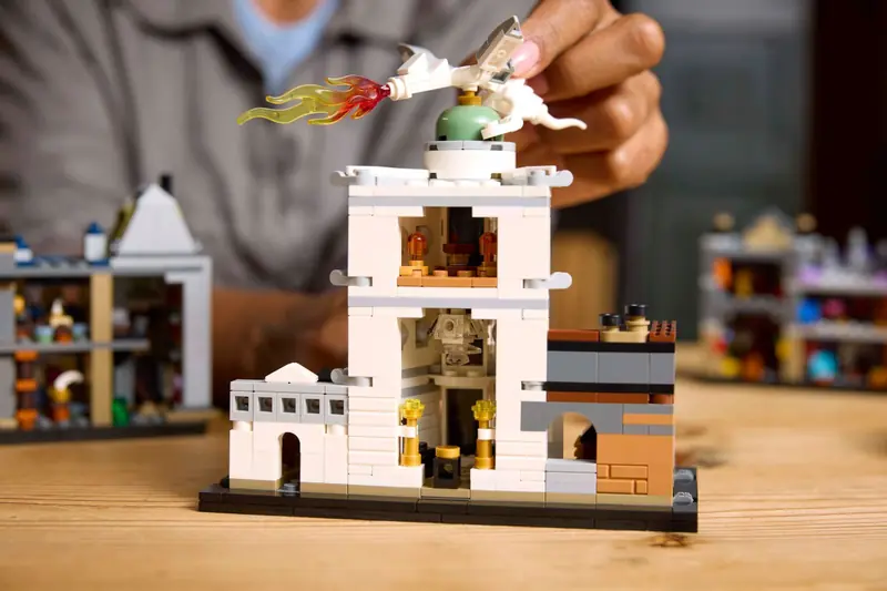 LEGO 76444 Magiczne sklepy na Ulicy Pokątnej zdjęcie 14