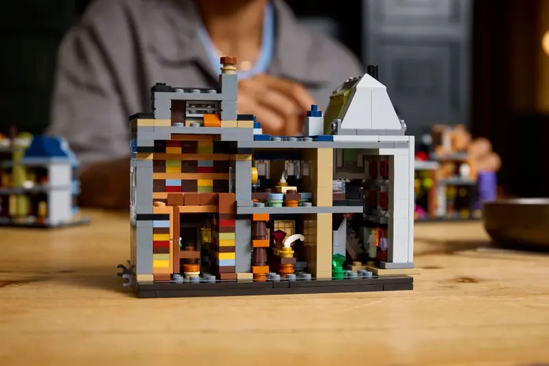 LEGO 76444 Magiczne sklepy na Ulicy Pokątnej zdjęcie 9