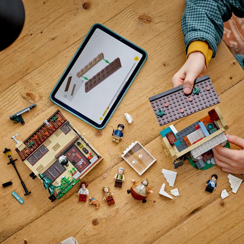 LEGO 76451 Privet Drive: Wizyta ciotki Marge zdjęcie 8