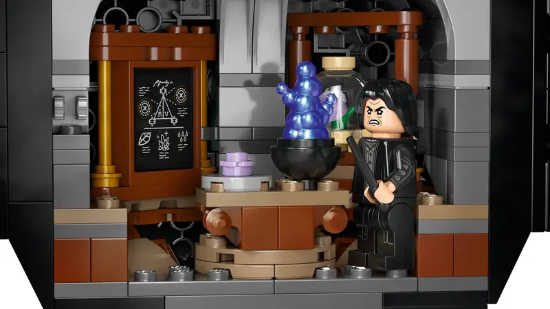LEGO 76464 Kociołek: Sekretna sala zajęć z eliksirów zdjęcie 12