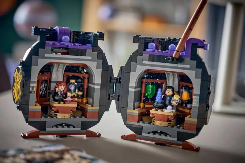 LEGO 76464 Kociołek: Sekretna sala zajęć z eliksirów zdjęcie 9