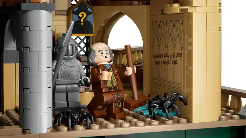 LEGO 76473 Zamek Hogwart: Wschodnie skrzydło zdjęcie 13