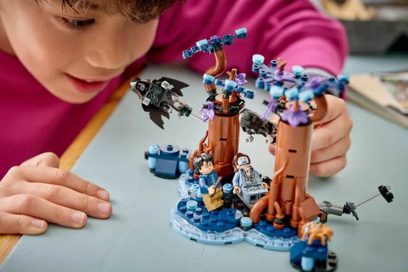 LEGO 76475 Zakazany Las: Expecto Patronum zdjęcie 12