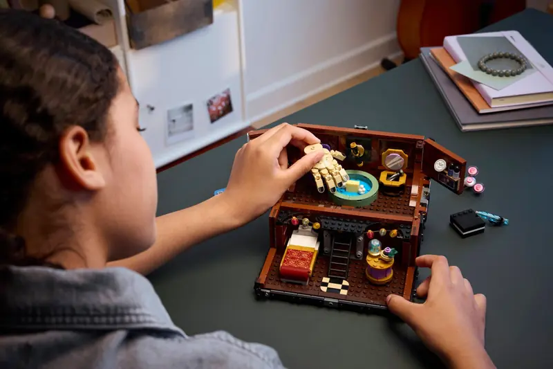 LEGO 76785 Mieszkanie Rączki zdjęcie 10