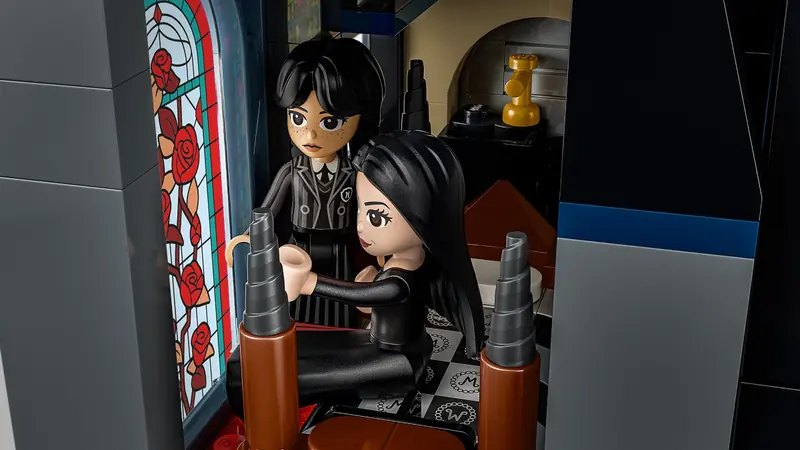 LEGO 76786 Chatka Morticii zdjęcie 9