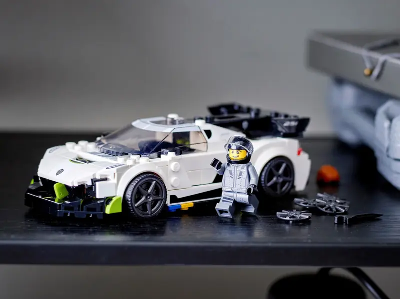 LEGO 76900 Koenigsegg Jesko zdjęcie 10