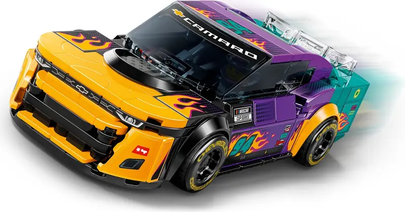 LEGO 76935 NASCAR Next Gen Chevrolet Camaro ZL1 zdjęcie 2