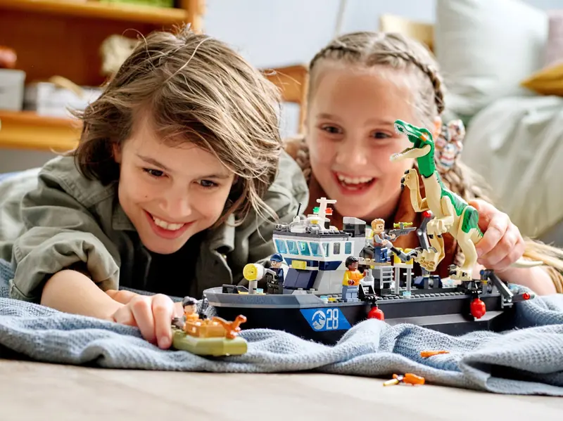 LEGO 76942 Barionyks i ucieczka łodzią zdjęcie 12