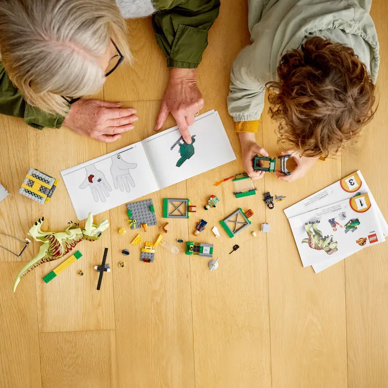 LEGO 76944 Ucieczka tyranozaura zdjęcie 9