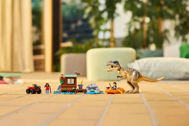 LEGO 76975 Ucieczka rzeką przed tyranozaurem zdjęcie 6