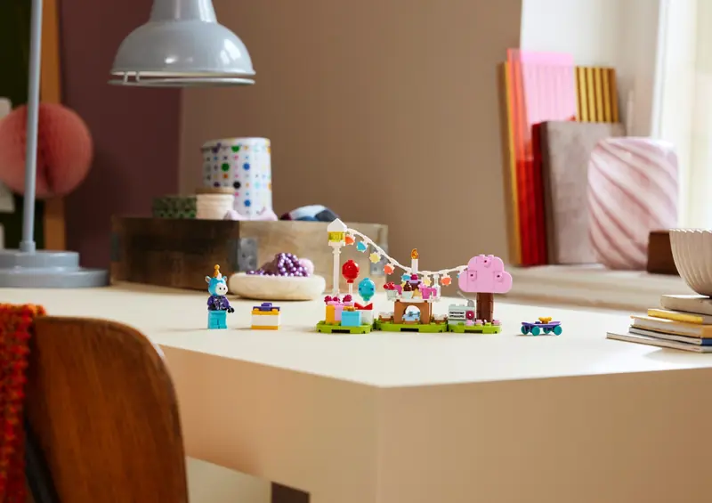LEGO 77046 Przyjęcie urodzinowe Juliana zdjęcie 6