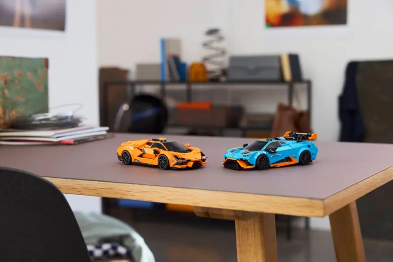 LEGO 77238 Lamborghini Revuelto i Huracán STO zdjęcie 8