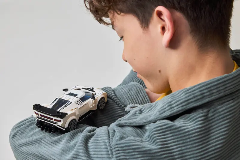 LEGO 77240 Hipersamochód Bugatti Centodieci zdjęcie 11