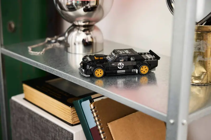LEGO 77262 65 Ford Mustang Hoonicorn V1 Kena Blocka zdjęcie 15