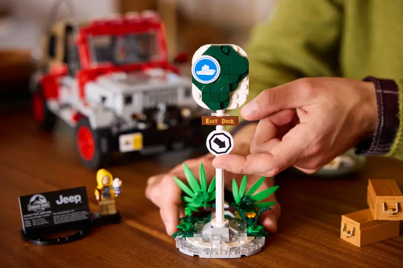 LEGO 77984 Jurassic Park Jeep Wrangler zdjęcie 16