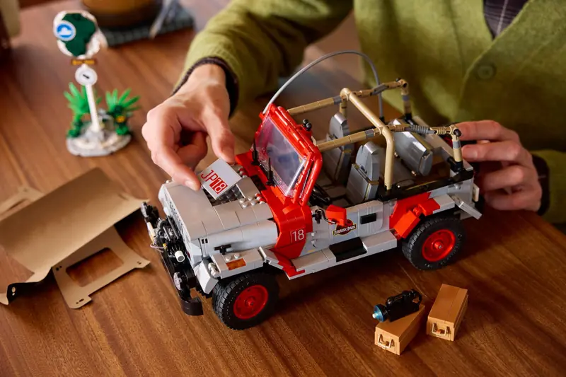 LEGO 77984 Jurassic Park Jeep Wrangler zdjęcie 24