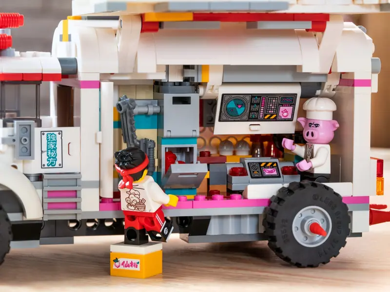 LEGO 80009 Foodtruck Pigsy'ego zdjęcie 23