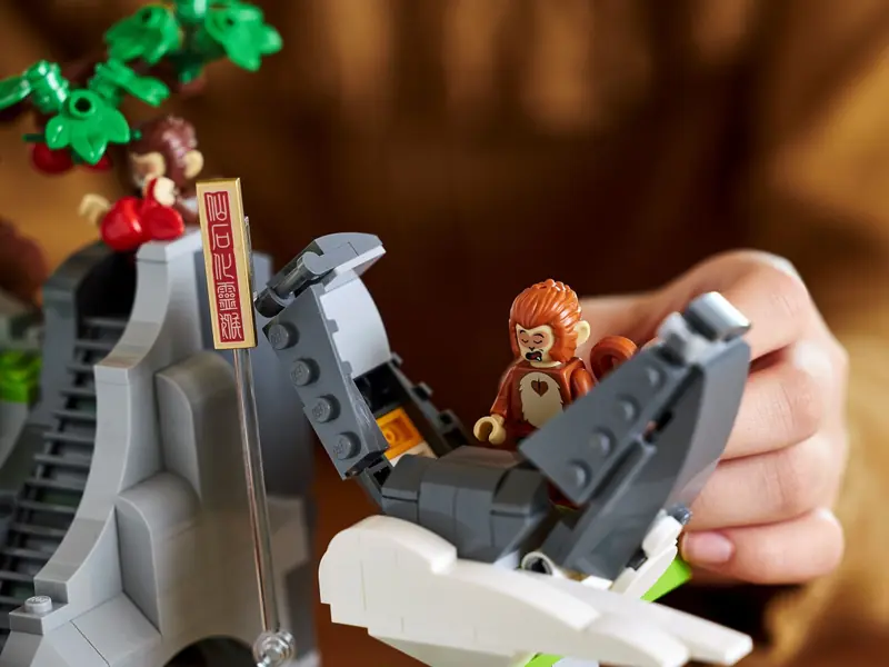 LEGO 80024 Legendarna Góra Kwiatów i Owoców zdjęcie 17