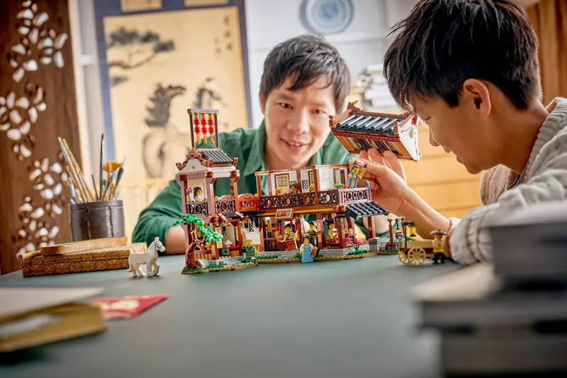 LEGO 80121 Stary zajazd zdjęcie 13