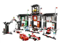 LEGO 8679 Tor wyścigowy w Tokio