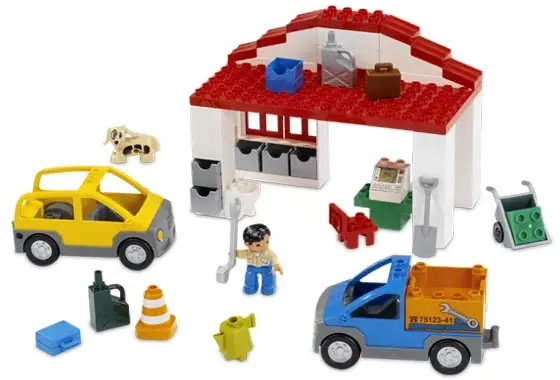 LEGO 9237 Garage