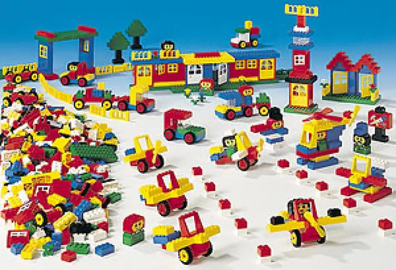 LEGO 9249 BASIC Airport