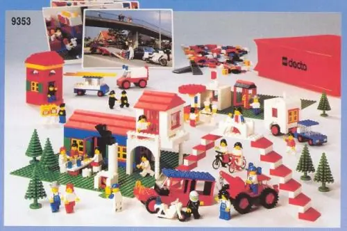 LEGO 9353 Theme Set