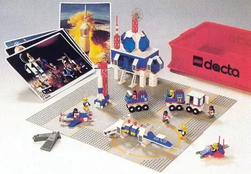 LEGO 9355 Space Set