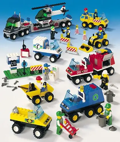 LEGO 9369 Community Vehicles