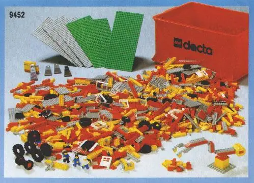 LEGO 9452 Giant Lego Topic Set