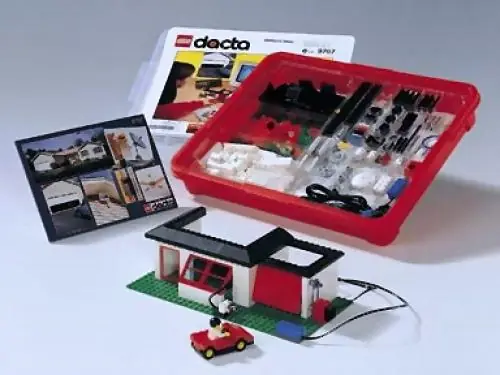 LEGO 9707 Intelligent House Building Set