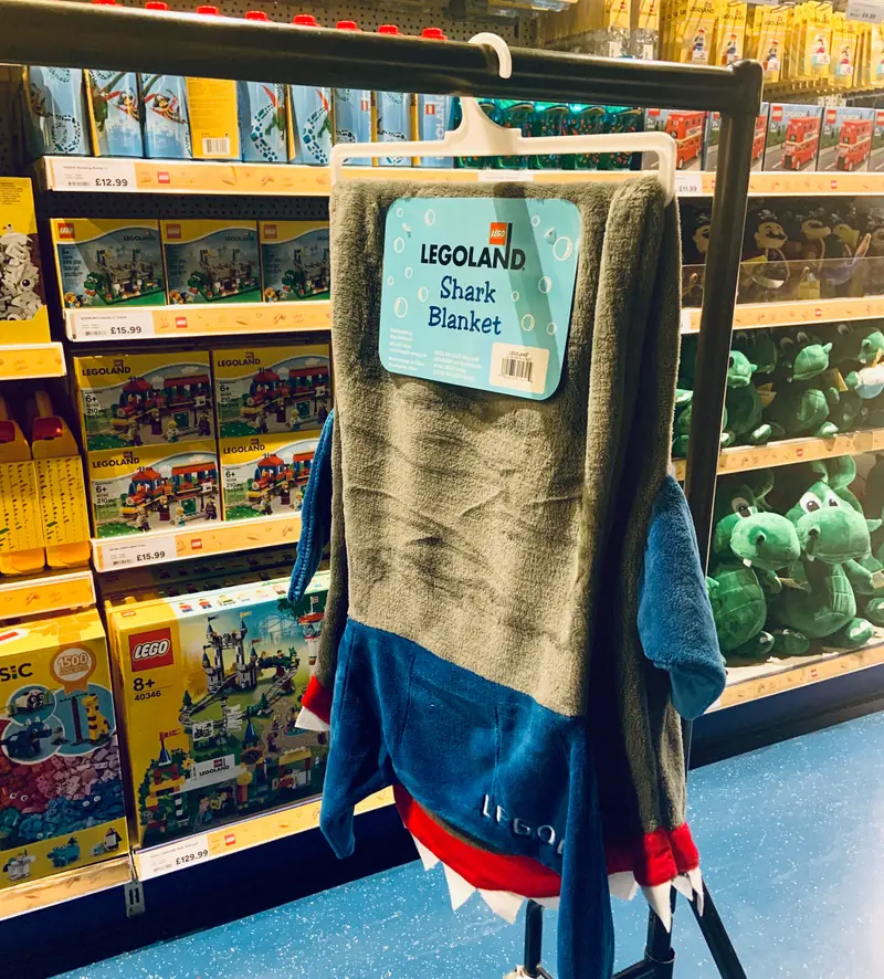 LEGO BLANKET LEGOLAND Shark Fleece Blanket