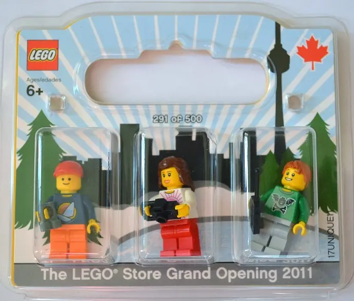 LEGO TORONTO LEGO Store Grand Opening Exclusive Set, Sherway Square, Toronto, ON, Canada